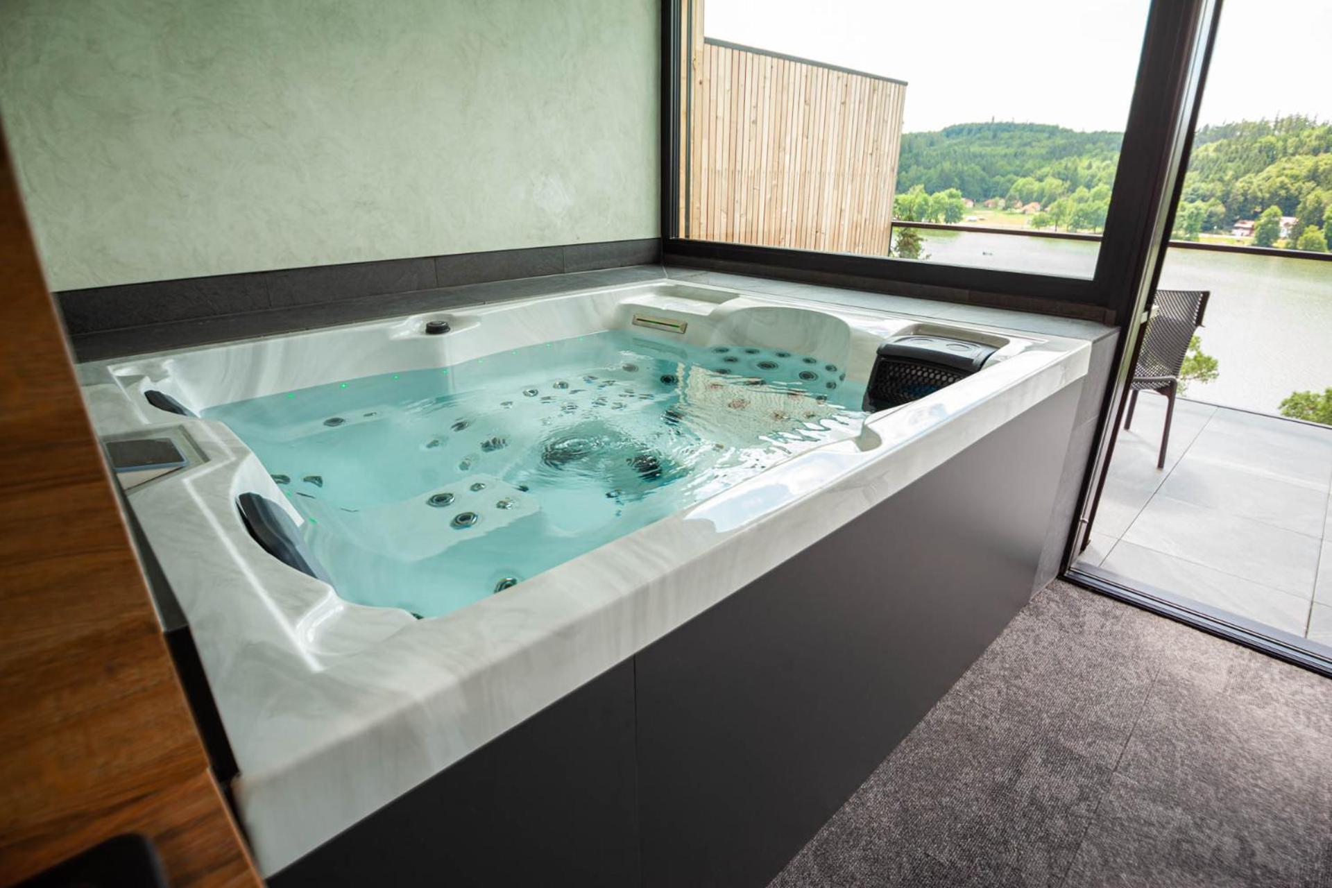 Kras Hotel 4*