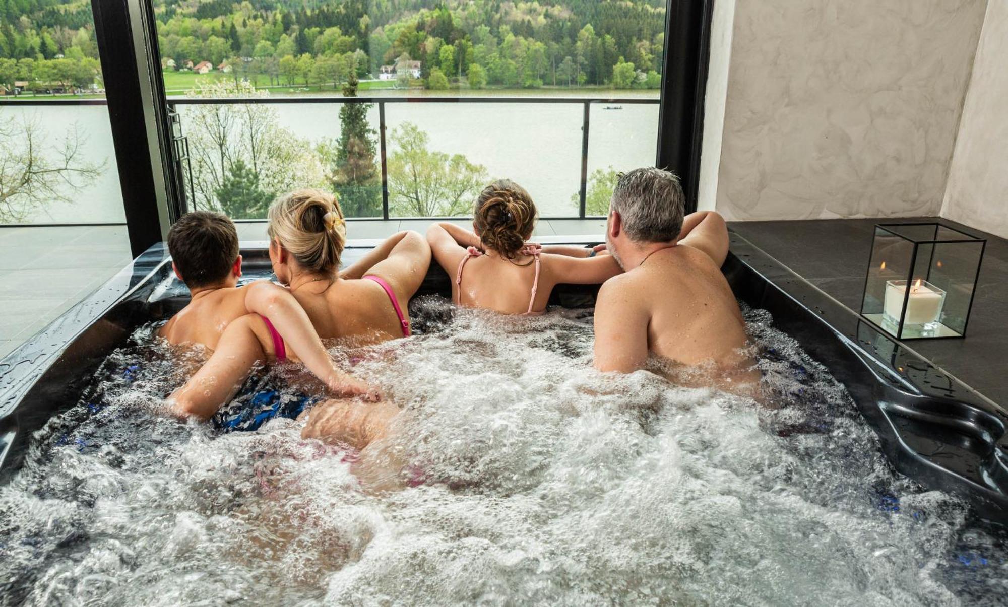 Hotel Kras 4*